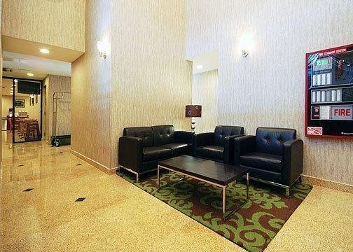 Blue Bird Inn - photo 7