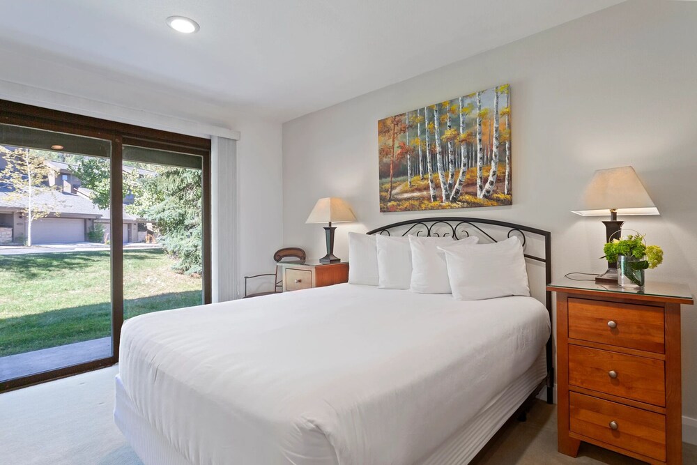 Abode at Lakeside - photo 7