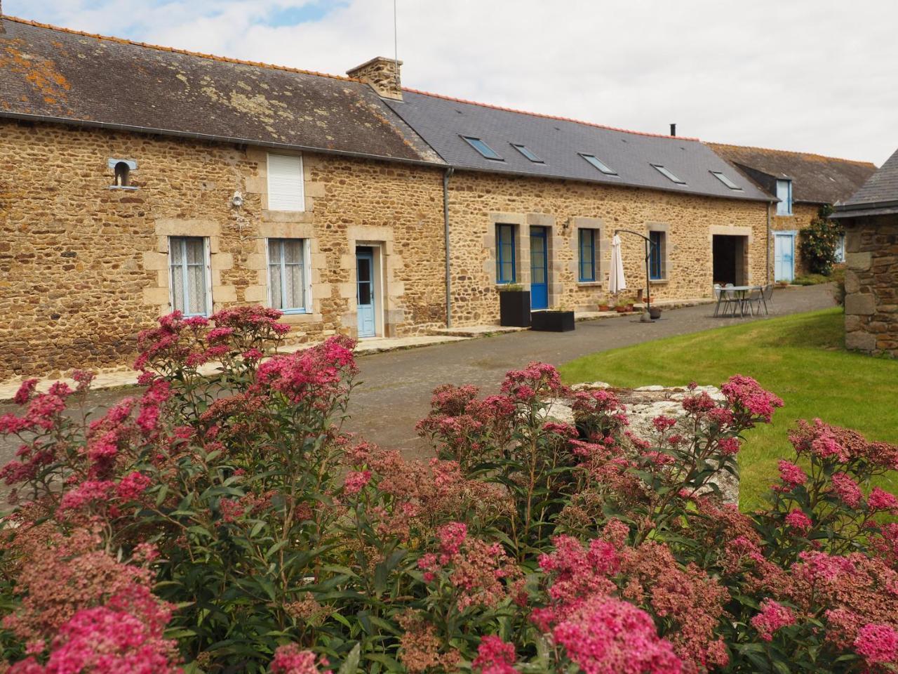 La Longere — hotel in Lamballe