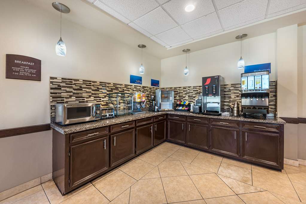 Best Western La Grange Inn & Suites - photo 22