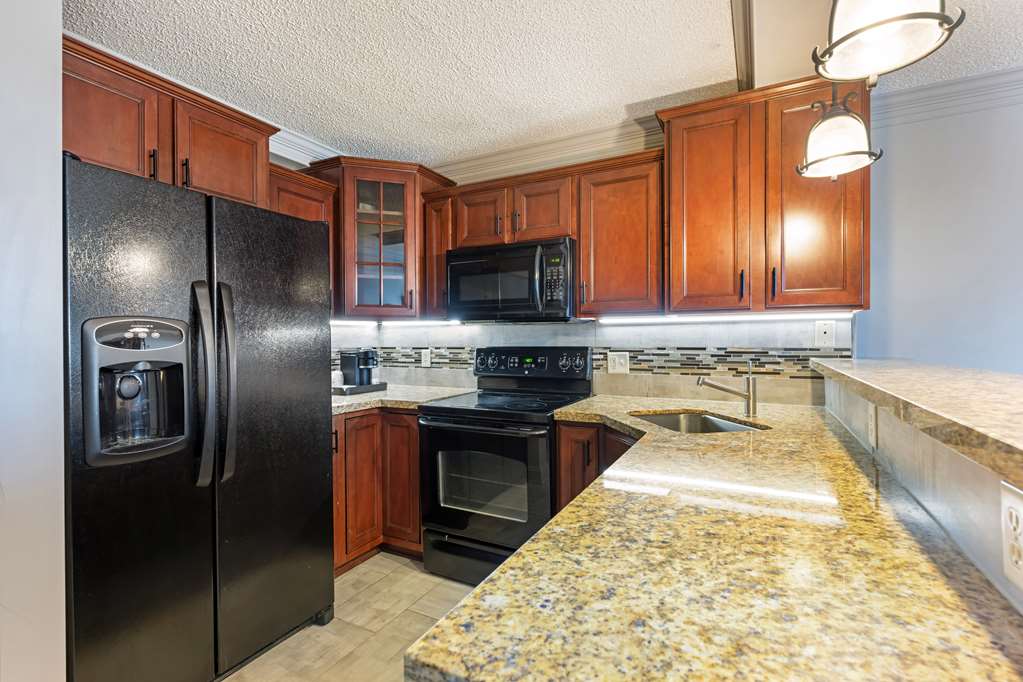 Best Western Plus Mid Nebraska Inn & Suites - photo 39