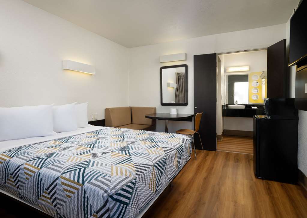 Motel 6 Goleta CA Santa Barbara - photo 11