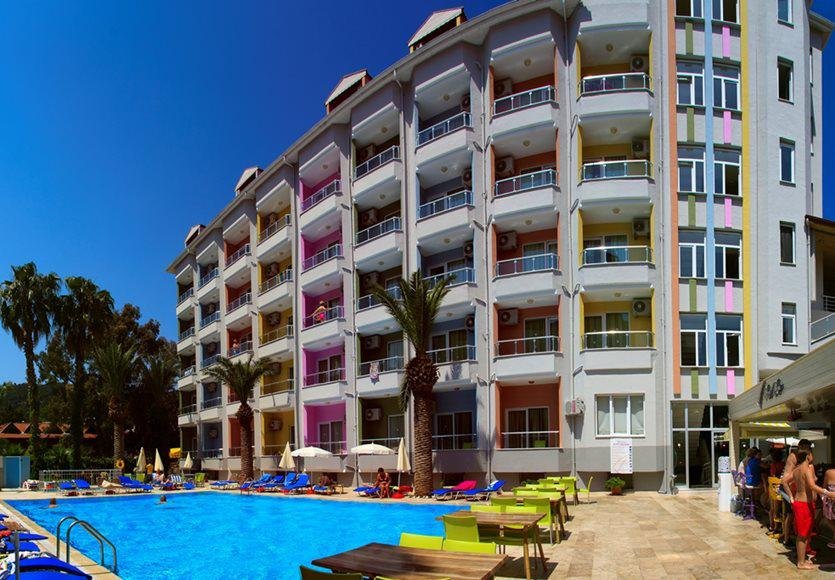 Litera Icemeler Relax Hotel in Icmeler, Turkey