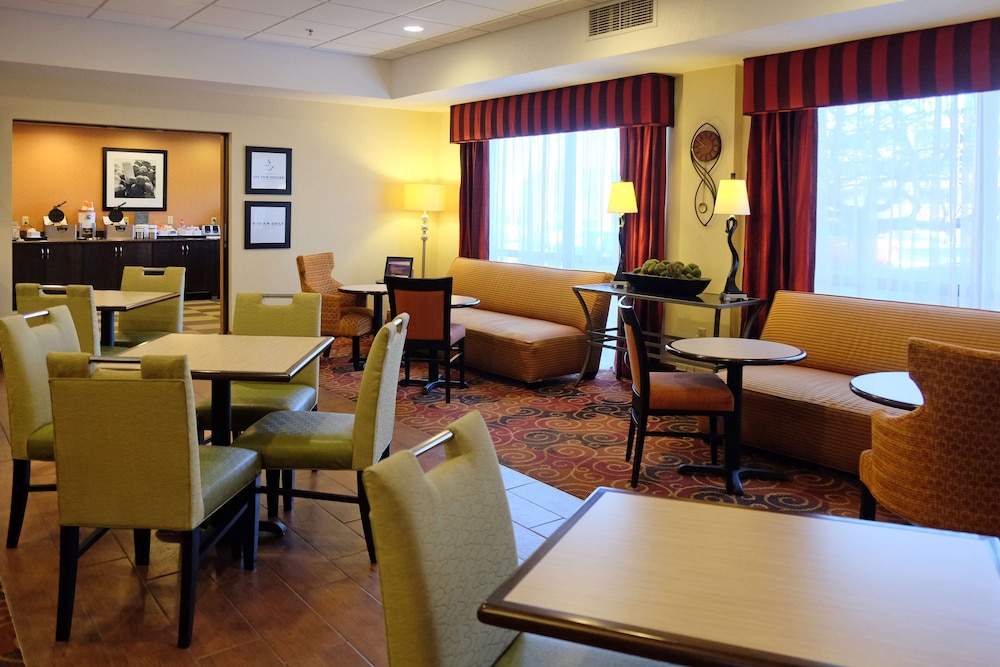 Hampton Inn Lima - photo 40