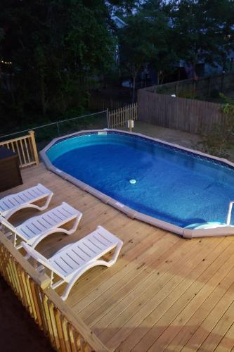 Woodlands Wonder by Oak Island Accommodations - photo 33