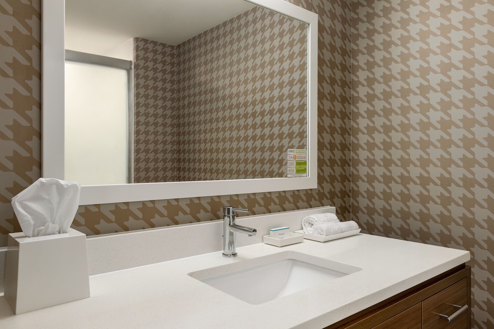 Home2 Suites by Hilton Raleigh West Lenovo Center - photo 35