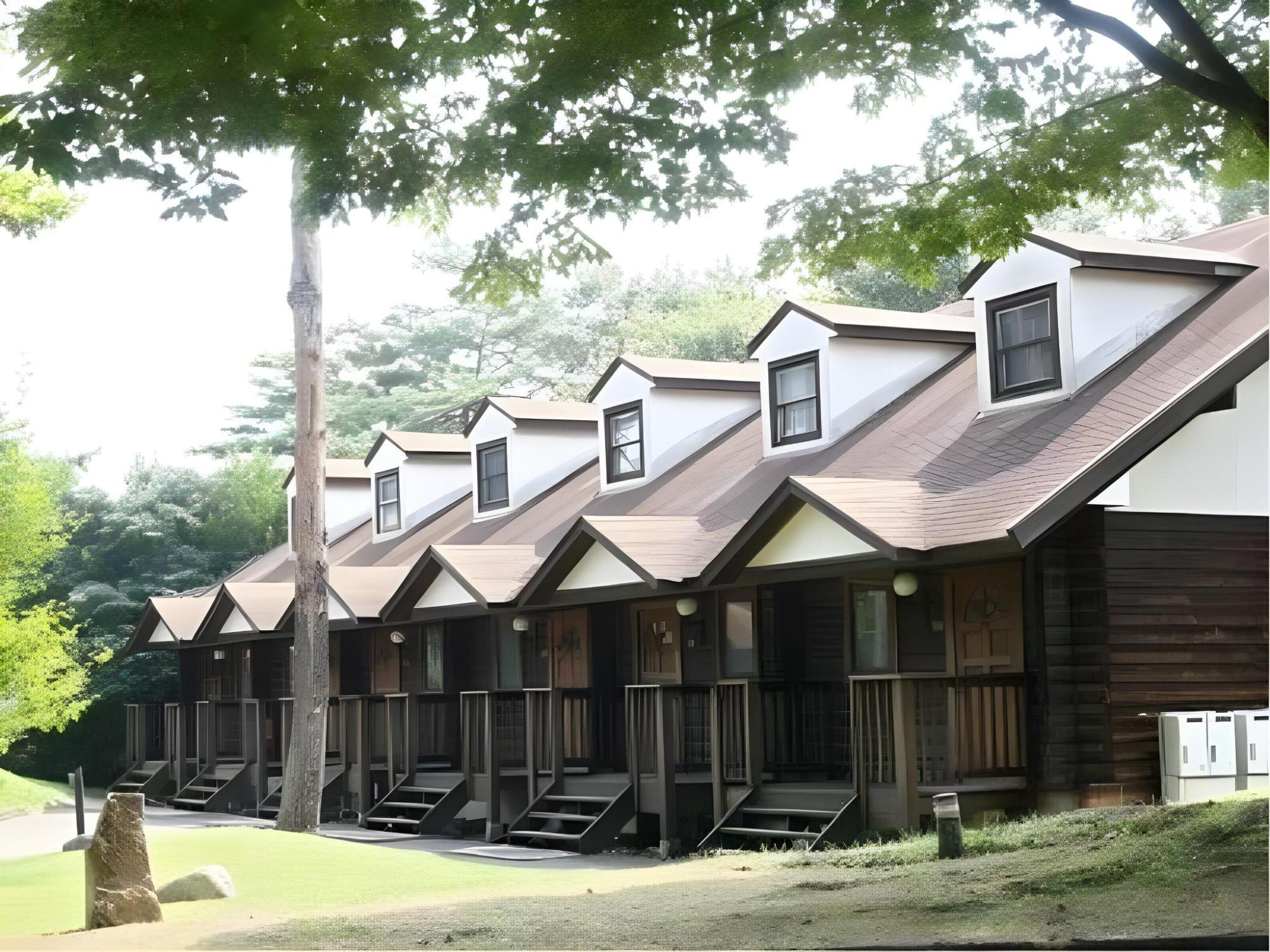 Izumizaki Country Village — Shirakawa