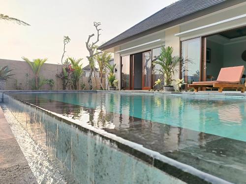2BR Ubud private pool kitchen — 4-Star Luxury Hotel in Ubud, Indonesia
