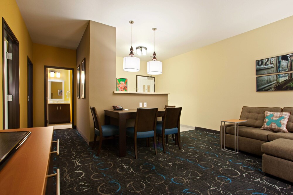 TownePlace Suites by Marriott Carlsbad - photo 10