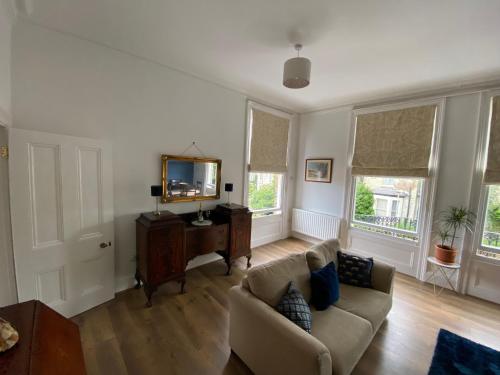 Grosvenor Apartments First Floor