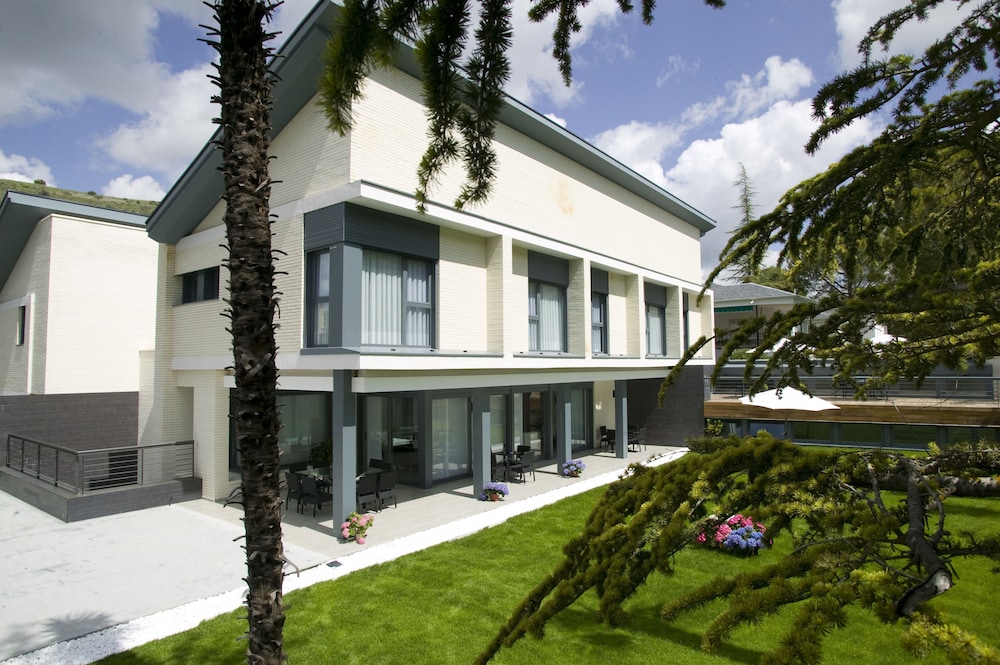 Hotel Spa Niwa — hotel in Brihuega