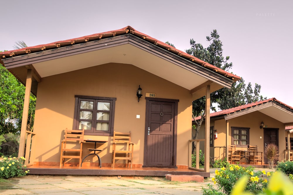 Palette Beira Mar Beach Resort - carbon neutral hotel in Benaulim