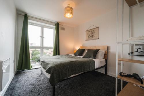 Superhost 1 bedroom flat 15 mins to center zone 2 — 4-Star Luxury Hotel in London, United Kingdom