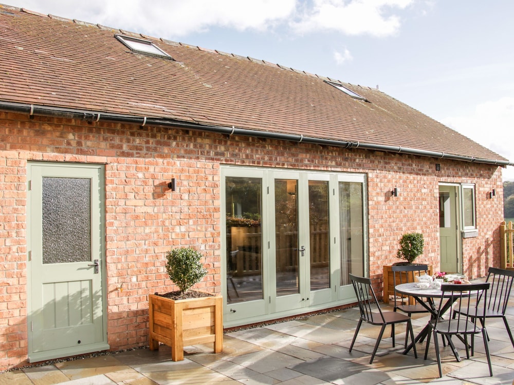 Conkers' Cottage — 4-Star Luxury Hotel in Church Stretton, United Kingdom