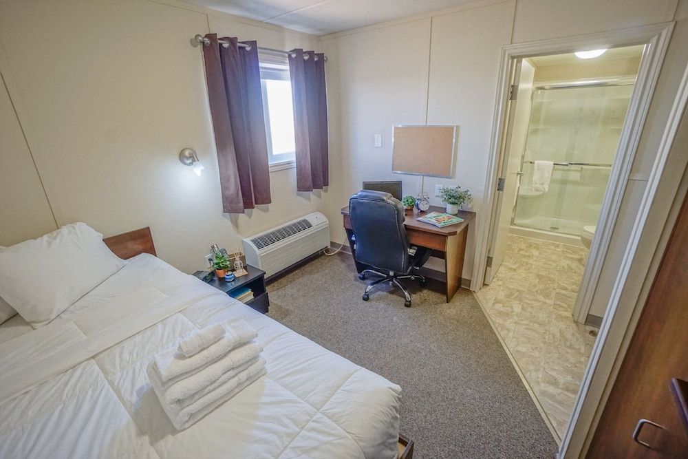 The Armadillo Hotel - photo 8