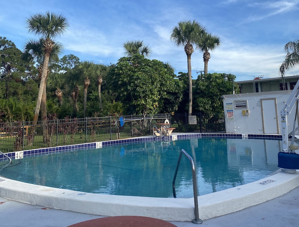 Studio 6 Vero Beach FL - photo 27