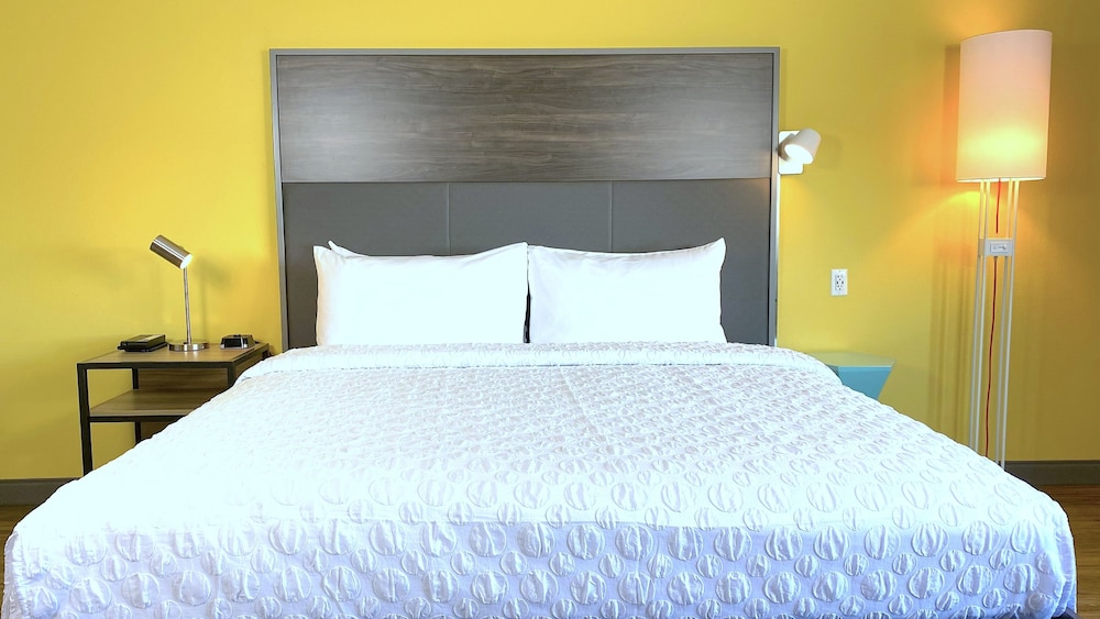 Tru By Hilton Baltimore Harbor East MD - photo 11