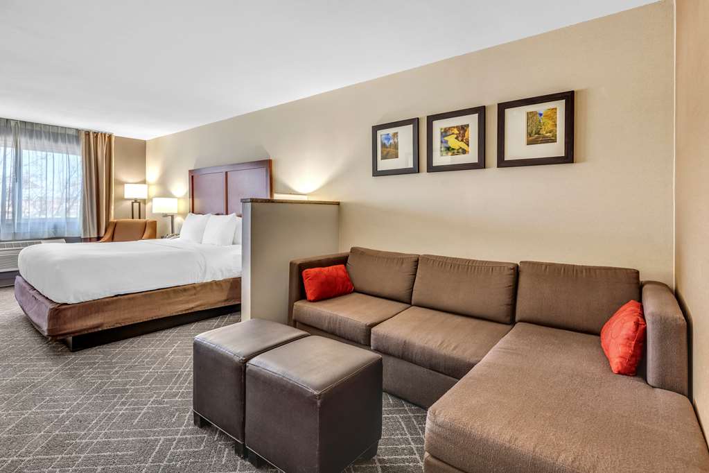 Comfort Inn Denver West Arvada Station - photo 53