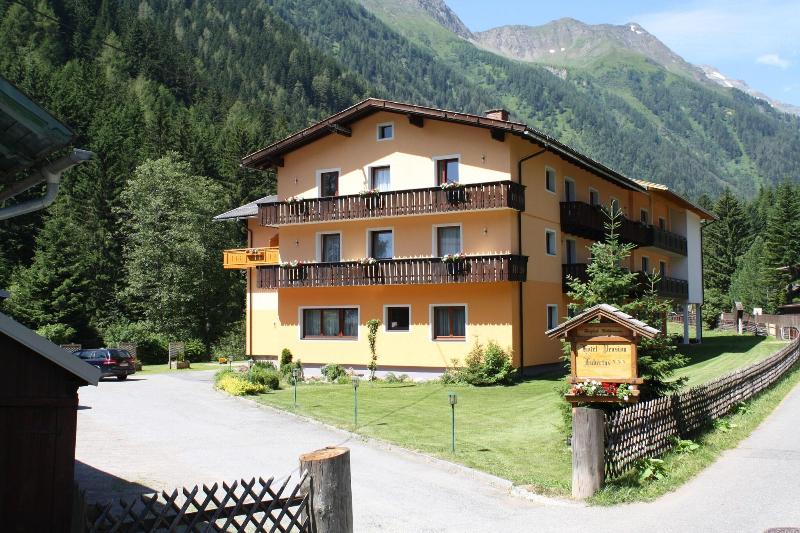 Hotel Hubertus — hotel in Villach