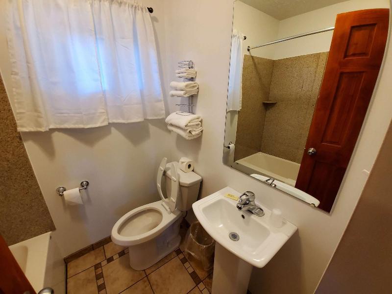 Jefferson Hills Motel - photo 16