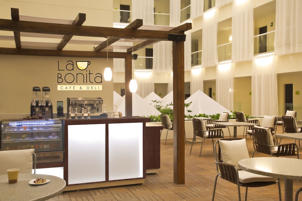 Coffee shop