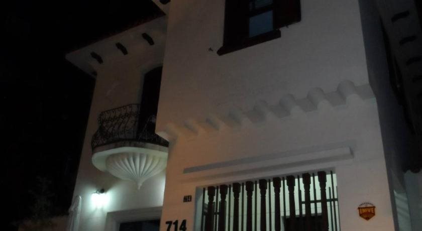 Laranja Mec nica Hostel & Pousada