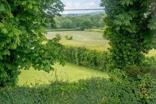 Cabbage Hall Cottage — Wetherby — photo 3