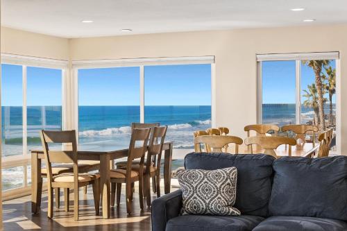 Oceanfront 3 unit complex Private Deck BBQ - carbon neutral hotel in Oceanside