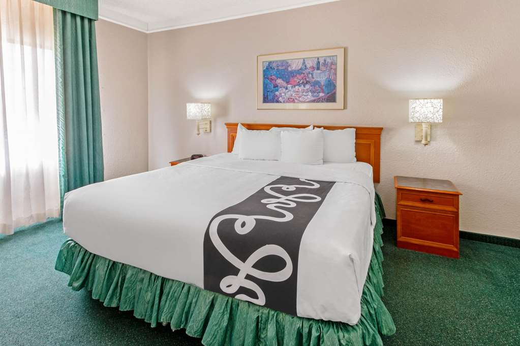 La Quinta Inn by Wyndham Las Cruces Mesilla Valley - photo 23