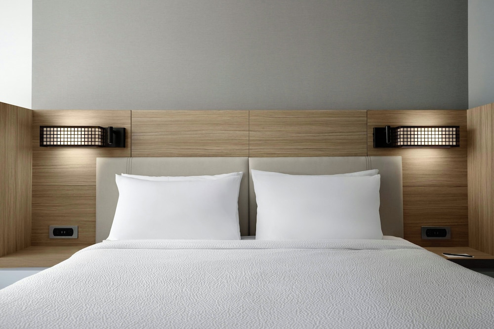 Springhill Suites By Marriott Troy Dayton - photo 7