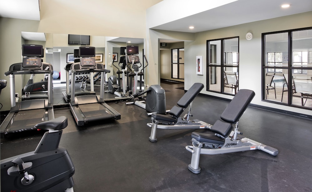 Staybridge Suites Charlotte Ballantyne by IHG - photo 37