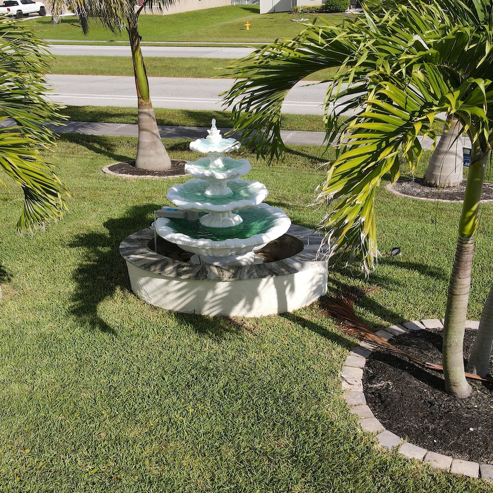 Golden Globe luxury on the canal with poolspa - photo 2