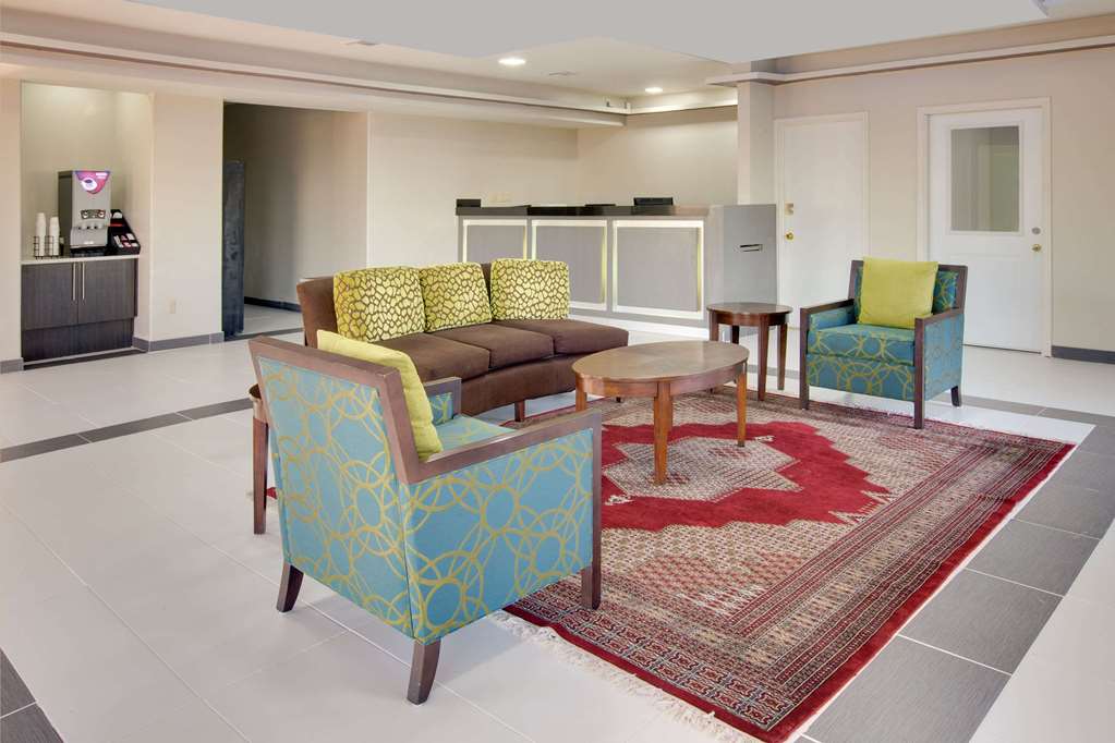 Baymont by Wyndham Terrell - photo 4