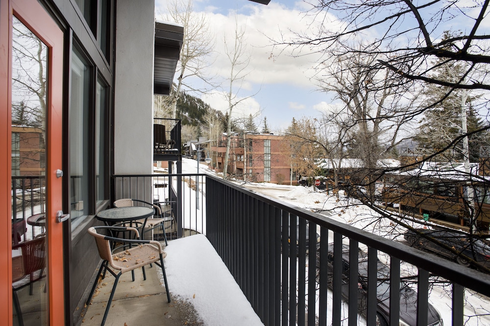 The St. Regis Aspen Resort - photo 50