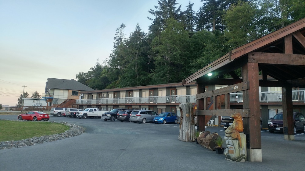 Big Rock Motel — hotel in Campbell River