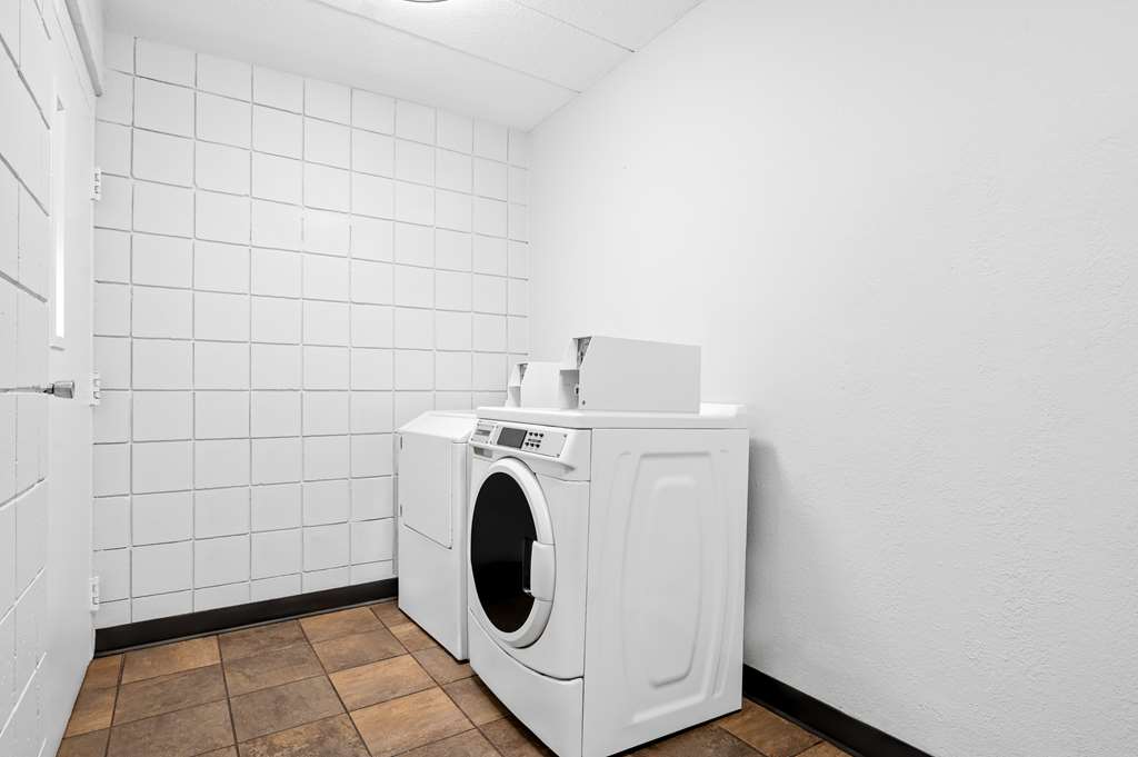 Motel 6 Portland ME - photo 25