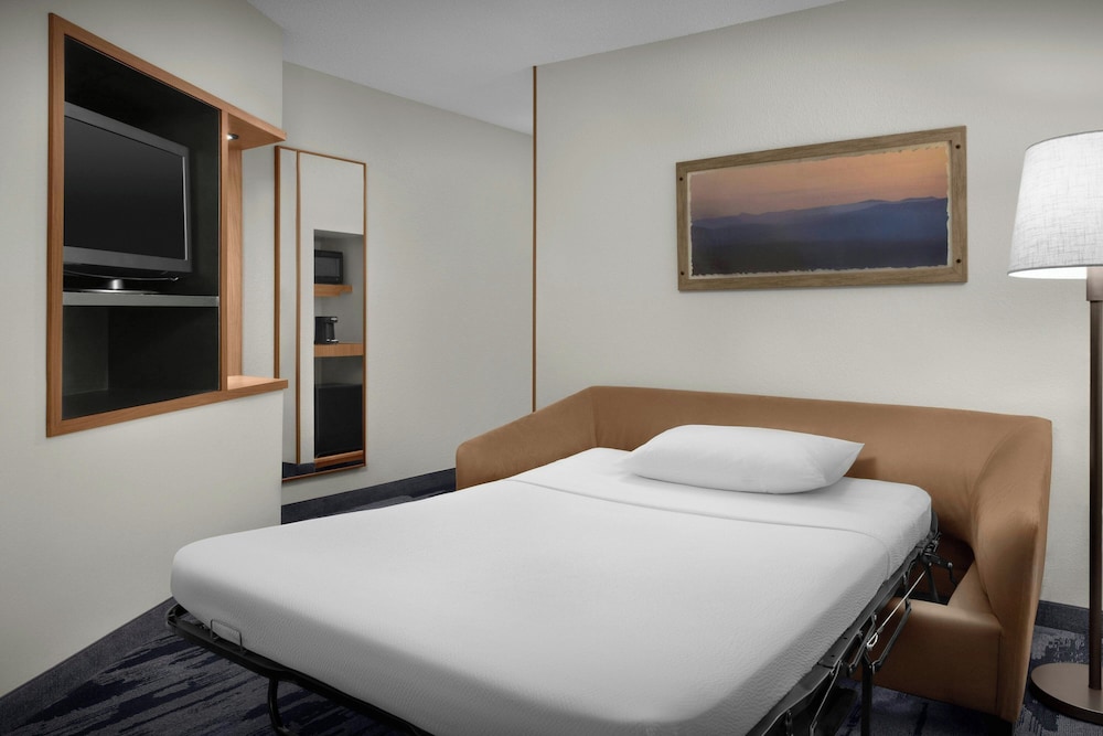 Fairfield Inn & Suites by Marriott Sarasota Lakewood Ranch - photo 9