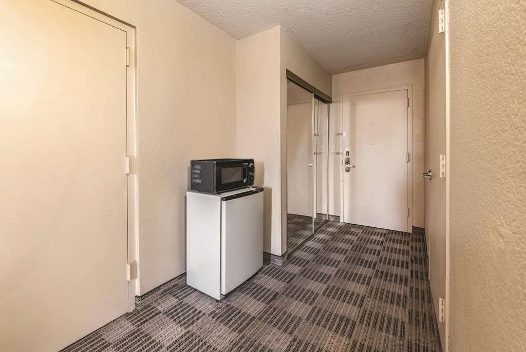 Ramada by Wyndham Fairfield NJ - photo 19