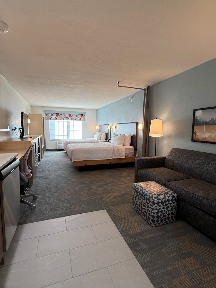 Home2 Suites by Hilton Scottsdale Old Town - photo 9