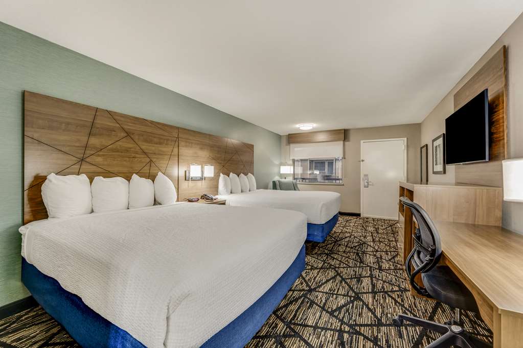 Best Western Huntsville Inn & Suites - photo 3
