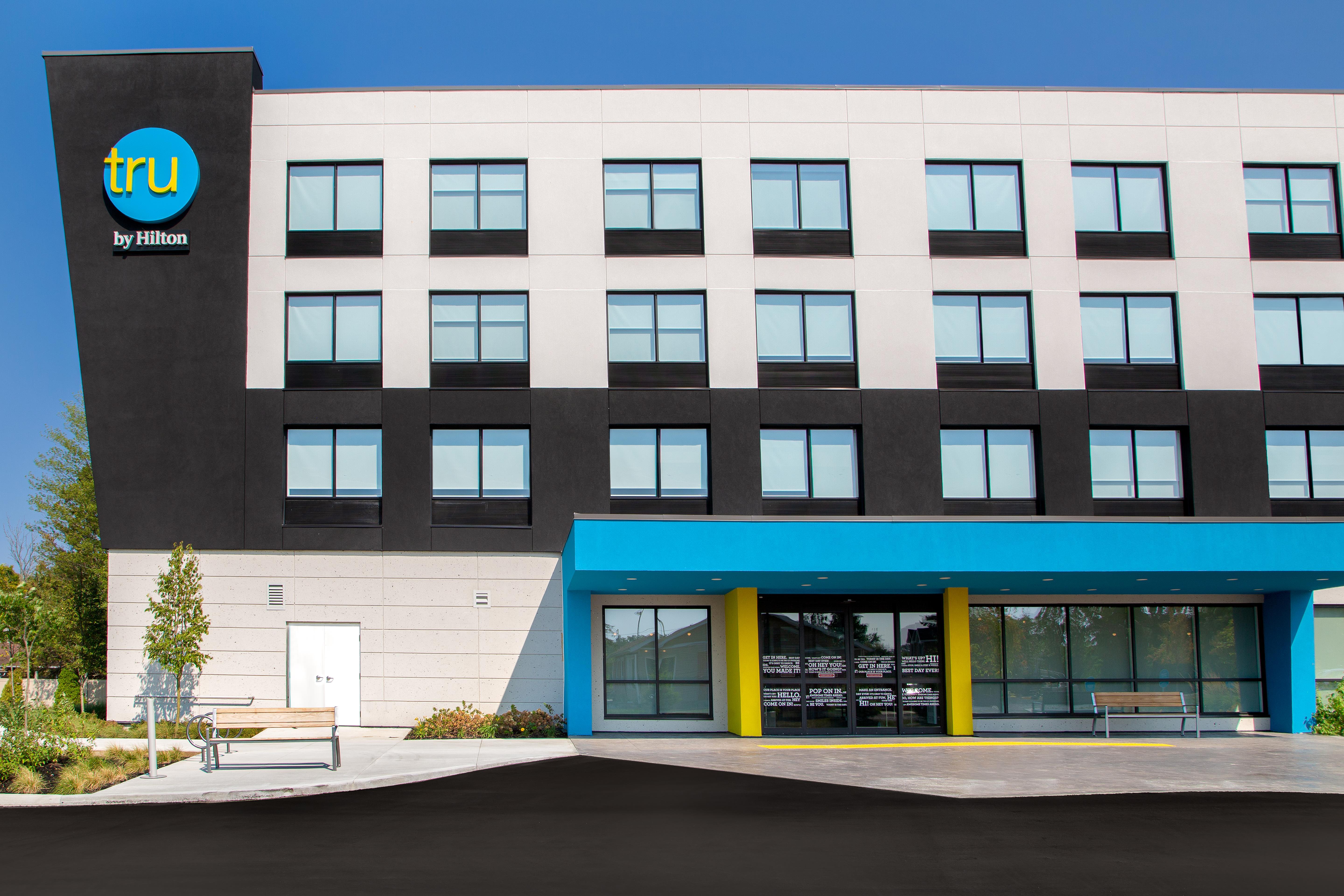 Tru by Hilton Gananoque ON — Gananoque — photo 5