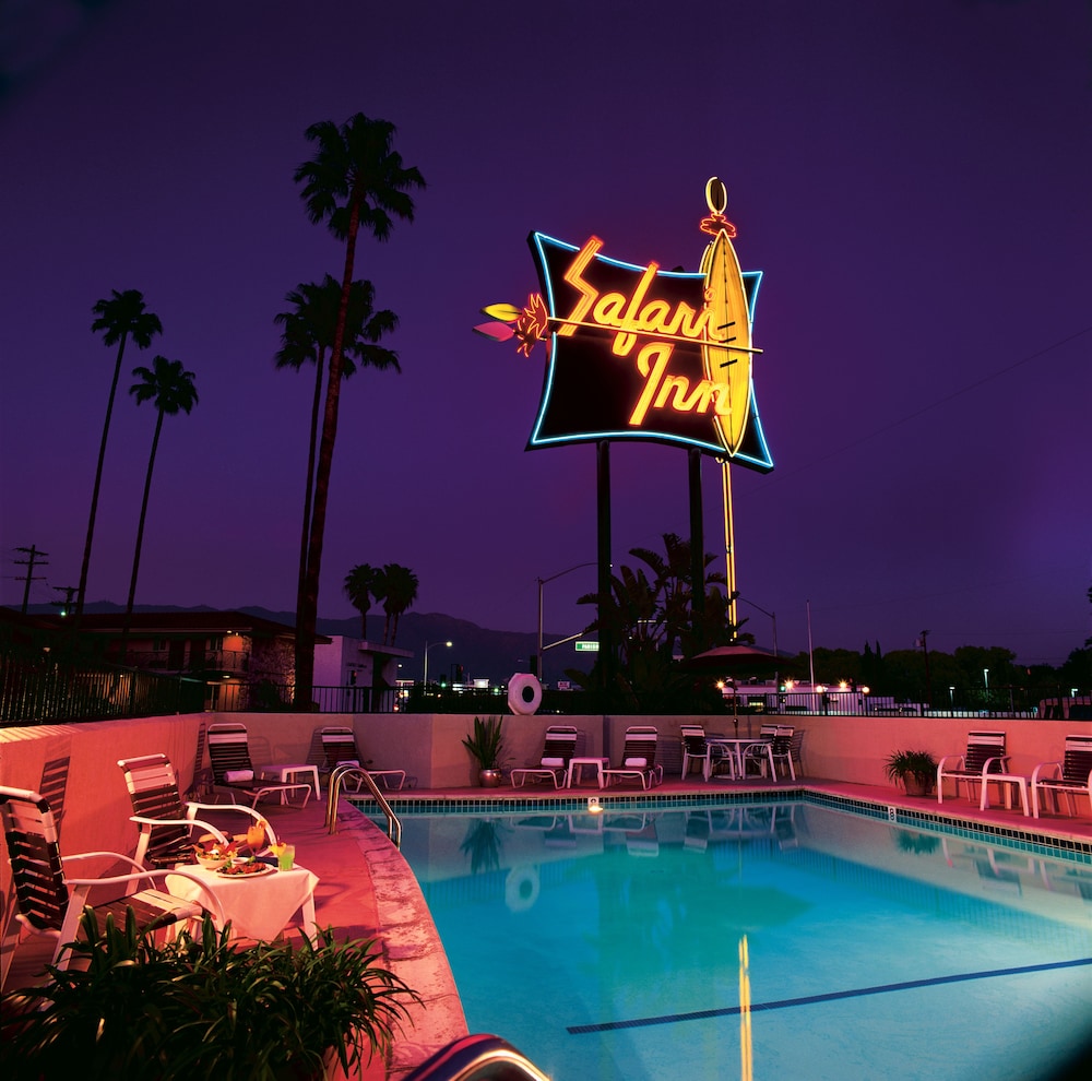Safari Inn Burbank Universal a Coast Hotel - photo 20
