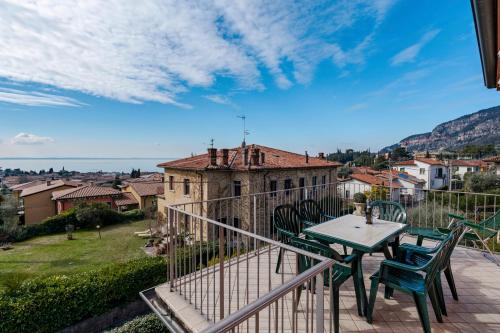 Terrazza Di Garda Regarda Travel — 4-Star Luxury Hotel in Garda, Italy