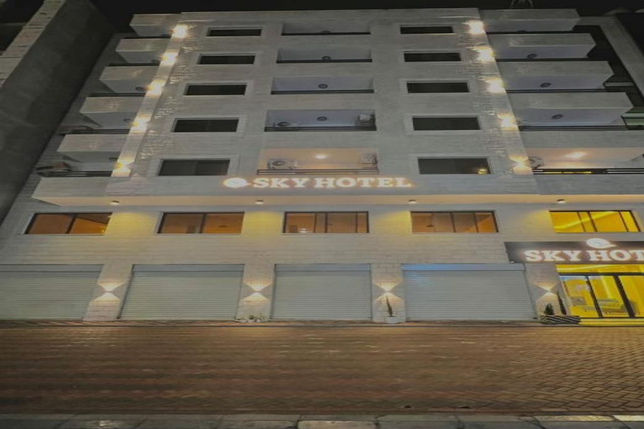 Sky Hotel - carbon neutral hotel in Aqaba