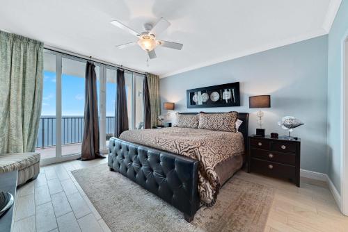 San Carlos Penthouse 3 - photo 17