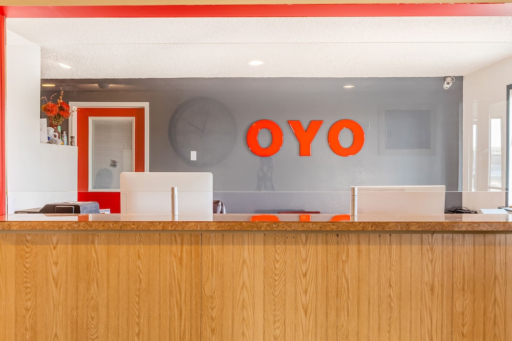 Oyo Hotel Shelby Mt Hwy 2 & I 15 - photo 5