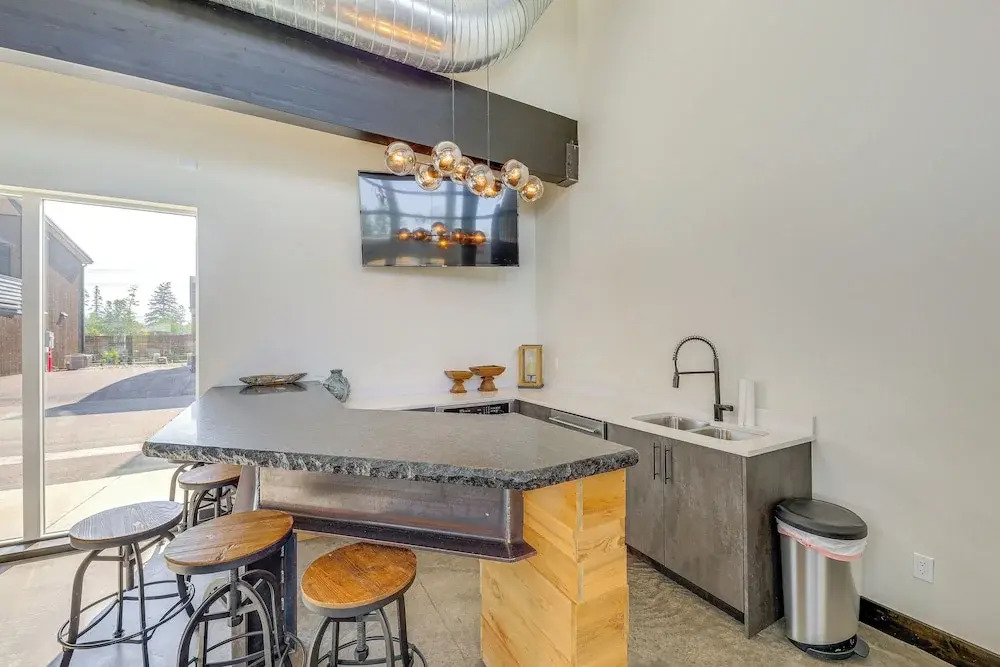 1 Mi to Lake: Upscale Condo in Whitefish Resort - photo 6