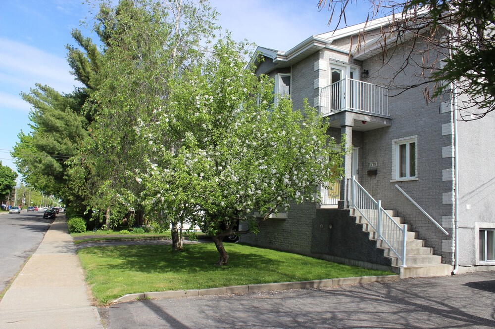 G te Chez Mario in Longueuil, Canada