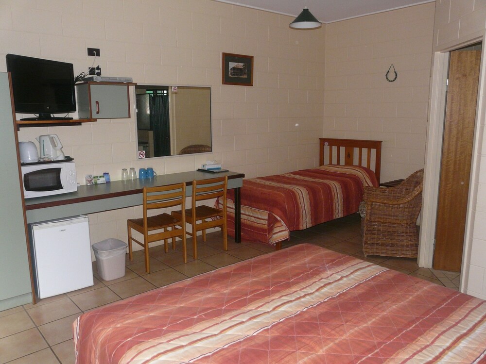Curtain Fig Motel — Yungaburra — photo 3