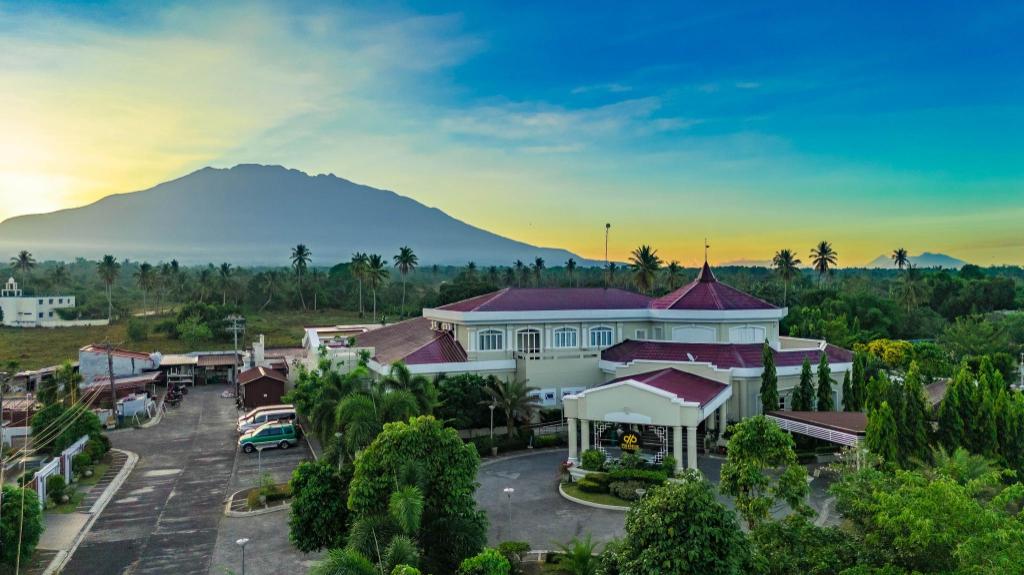 Primus Hotel & Resort in Naga, Philippines